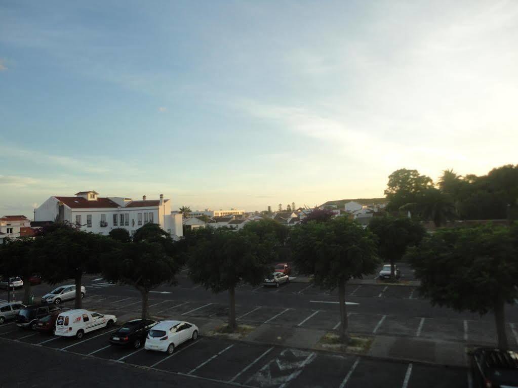 Lena's Ponta Delgada